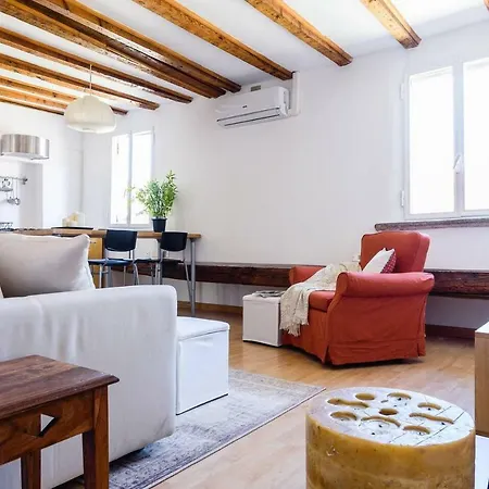 Apartamento Altido Cozy Apt For 4 Close To Basilica Di Sant'ambrogio Milão